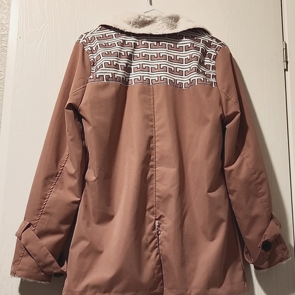 Soft fleece lined rose pink winter jacket - Picture 5 of 7